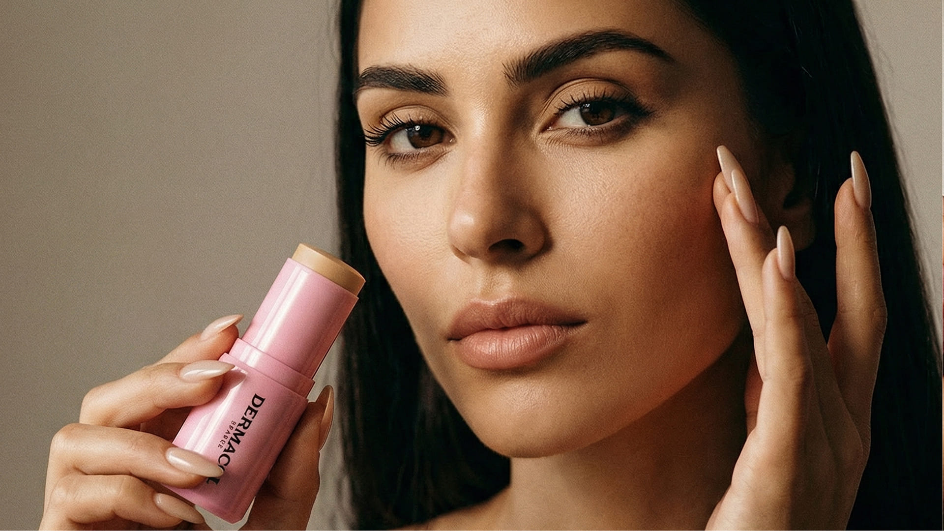 dermacol apicación maquillaje en stick