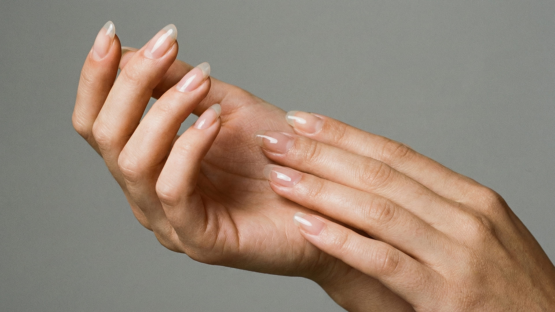 dermacol apicación top coat uñas